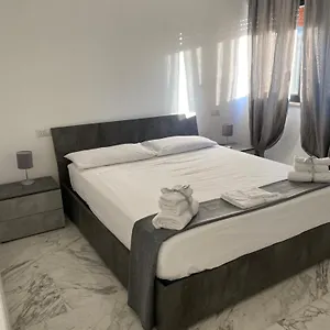 Bed & Breakfast De Rossi185